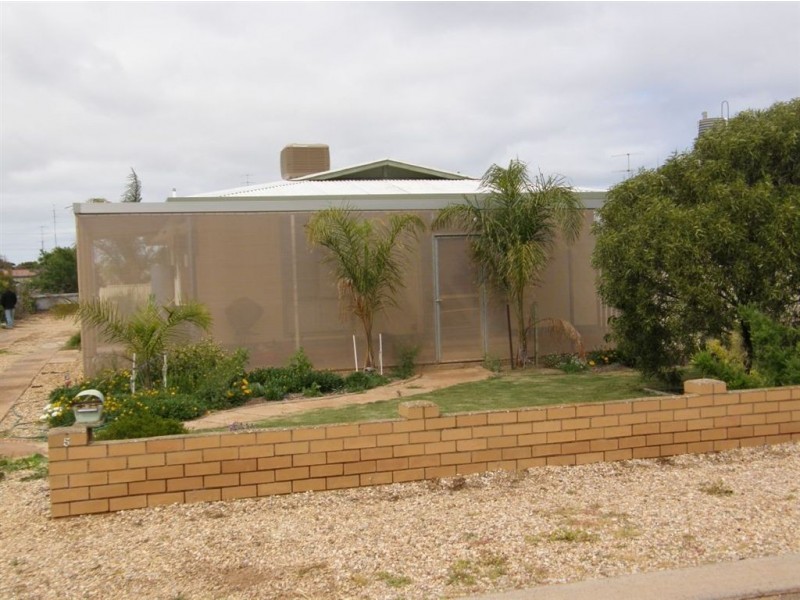 5 O’Connell Street, Cowell SA 5602