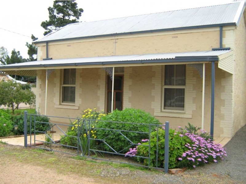 11 Bondowie Street, Gladstone SA 5473