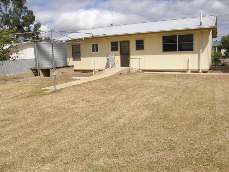 9 Fuss Street, Cummins SA 5631