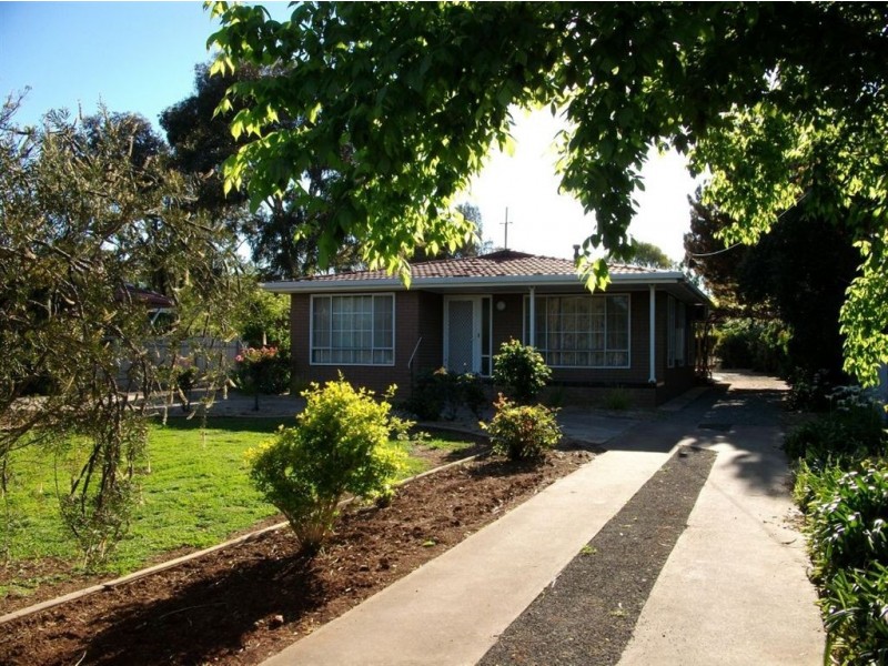 1 Glynn Street, Riverton SA 5412