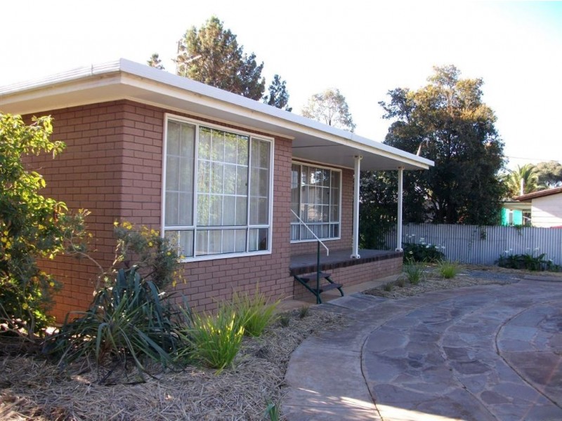 1 Glynn Street, Riverton SA 5412