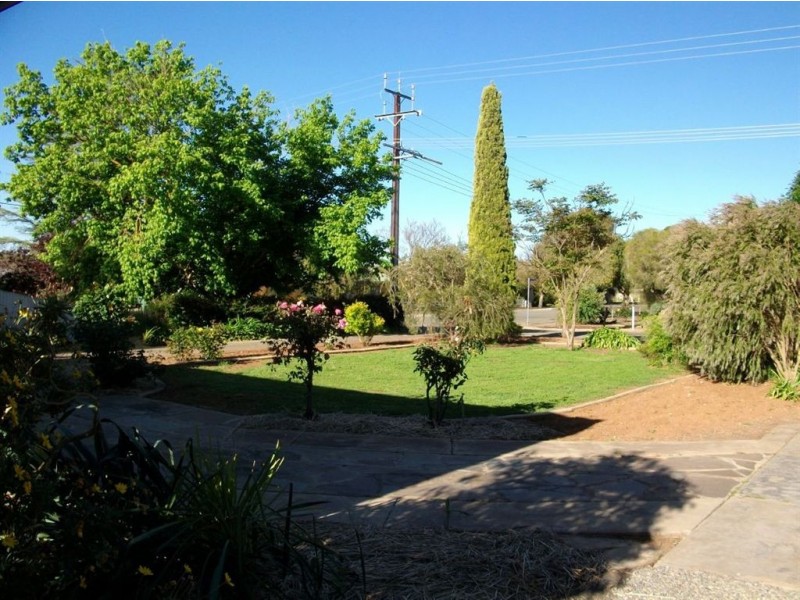 1 Glynn Street, Riverton SA 5412