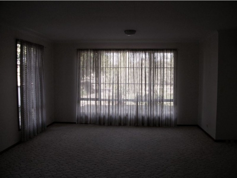 1 Glynn Street, Riverton SA 5412