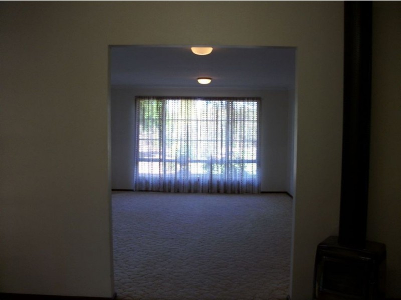 1 Glynn Street, Riverton SA 5412