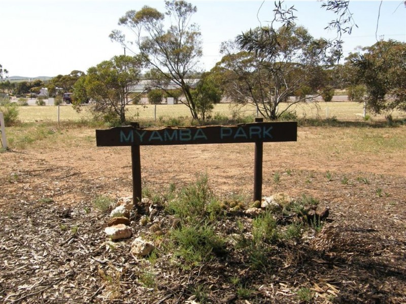 Lots 1,2,3 Eyre Highway, Kimba SA 5641