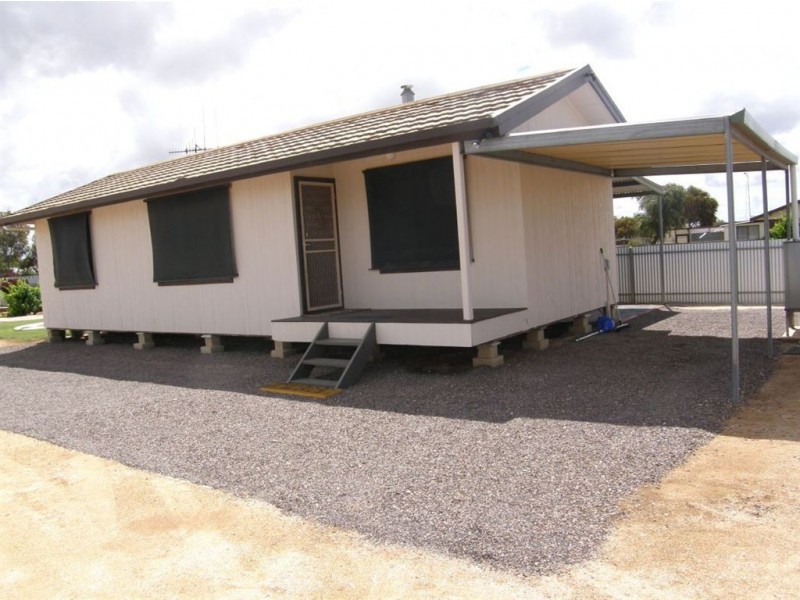 16 Keith Street, Cowell SA 5602