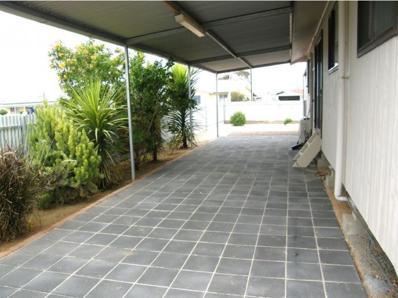 16 Keith Street, Cowell SA 5602