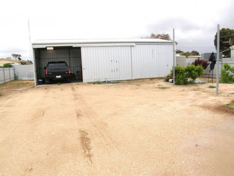 16 Keith Street, Cowell SA 5602