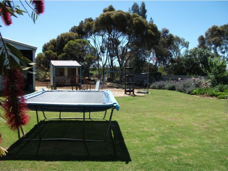 5 Glynn Street, Riverton SA 5412