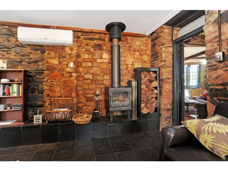 32 Leasingham Rd William Hunts Retreat, Mintaro SA 5415