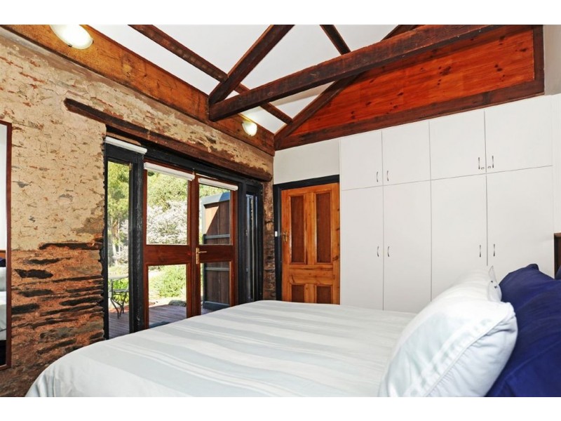 32 Leasingham Rd William Hunts Retreat, Mintaro SA 5415