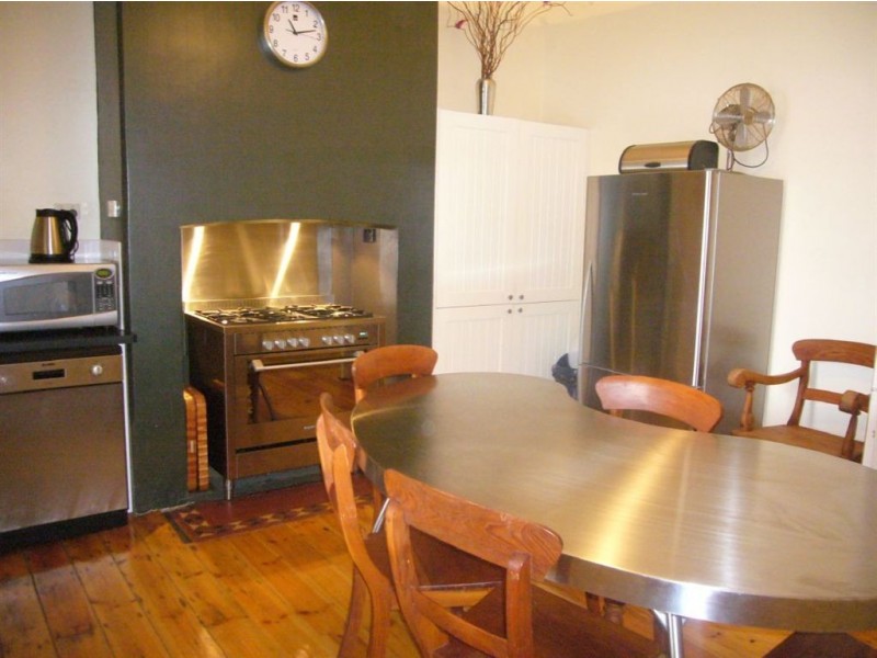 102 Main North Rd, Clare SA 5453