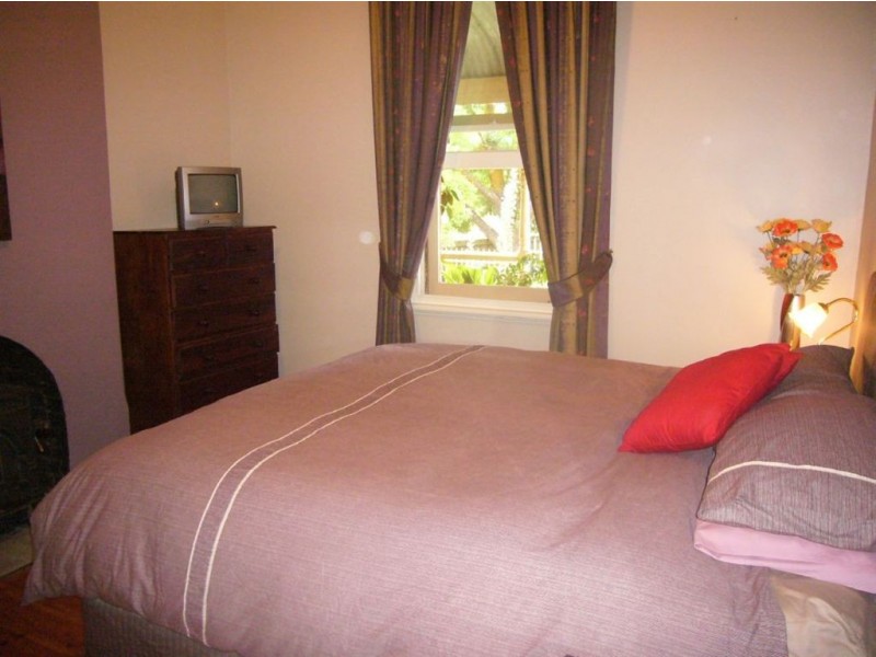 102 Main North Rd, Clare SA 5453