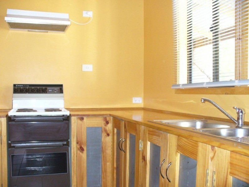 23 Moores Rd, Auburn SA 5451