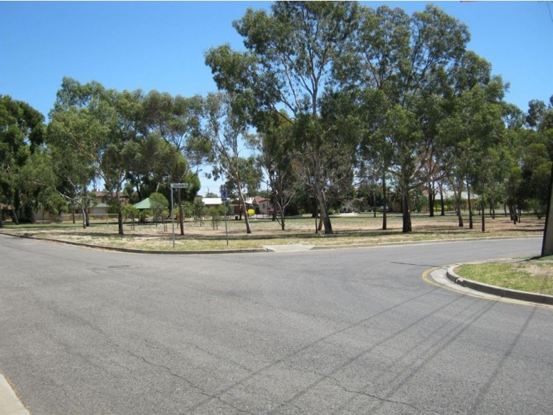 5 Augusta Street, Hillcrest SA 5086