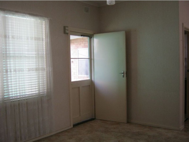 5 Augusta Street, Hillcrest SA 5086