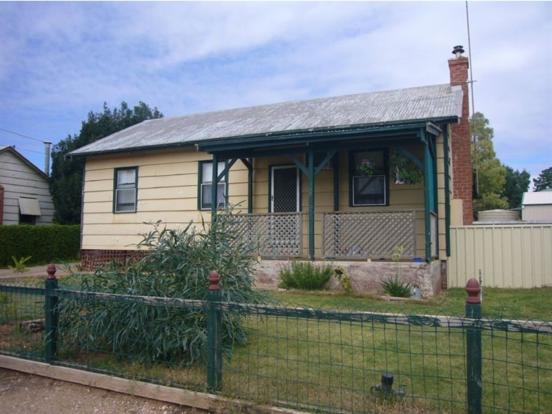 3 Park St, Burra SA 5417