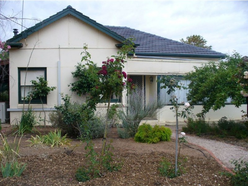 6 Henry Street, Auburn SA 5451