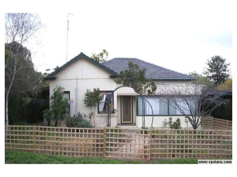 6 Henry Street, Auburn SA 5451