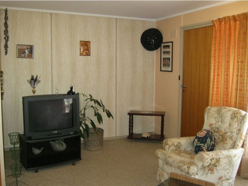 7 Cooper Street, Riverton SA 5412