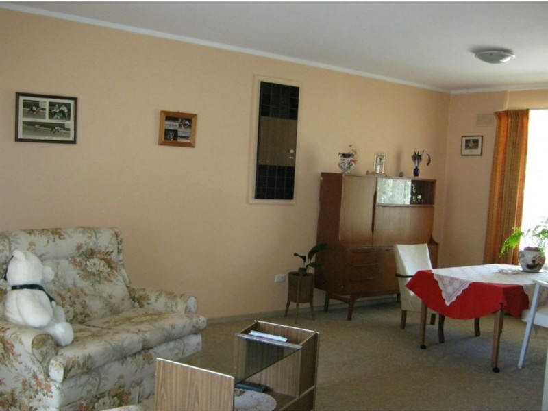 7 Cooper Street, Riverton SA 5412