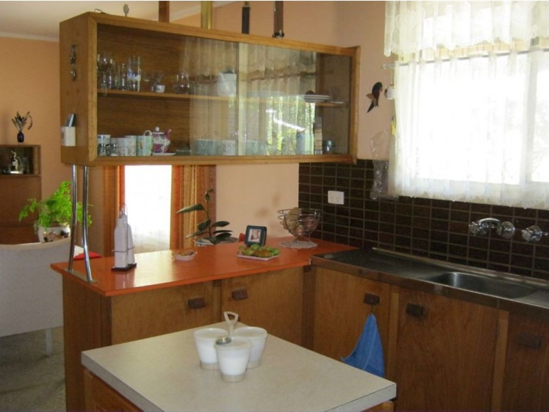 7 Cooper Street, Riverton SA 5412