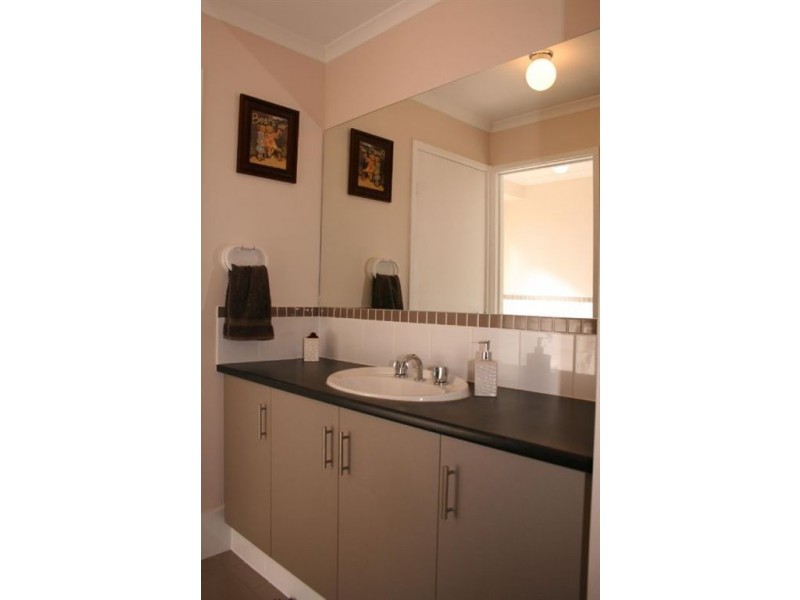 14 Laucke Drive, Stockwell SA 5355