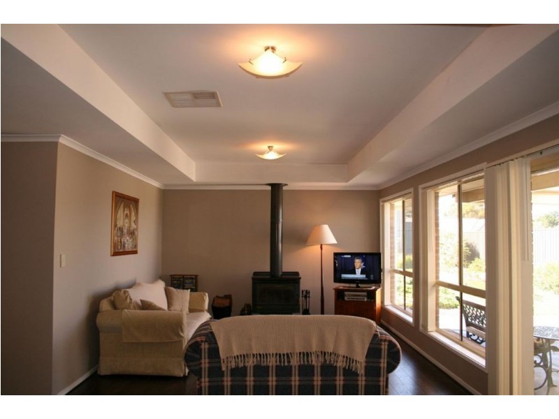 14 Laucke Drive, Stockwell SA 5355