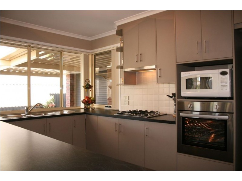 14 Laucke Drive, Stockwell SA 5355