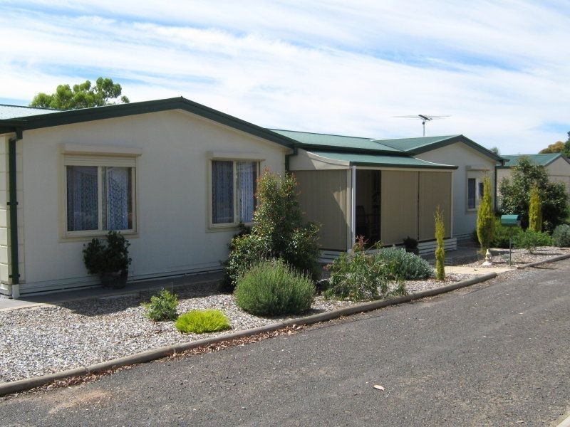 5 Castine Terrace, Riverton SA 5412