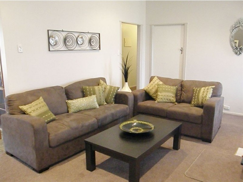 13 Warnes Street, Cowell SA 5602