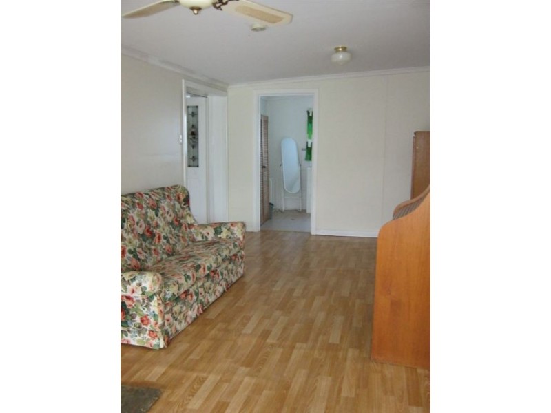 34 Queen Street, Waterloo via, Manoora SA 5414