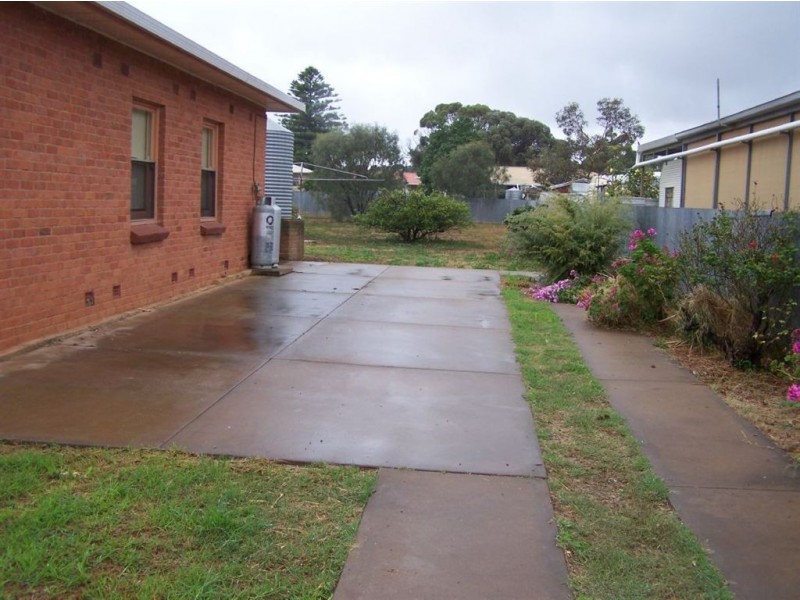 5 Lyons Street, Crystal Brook SA 5523