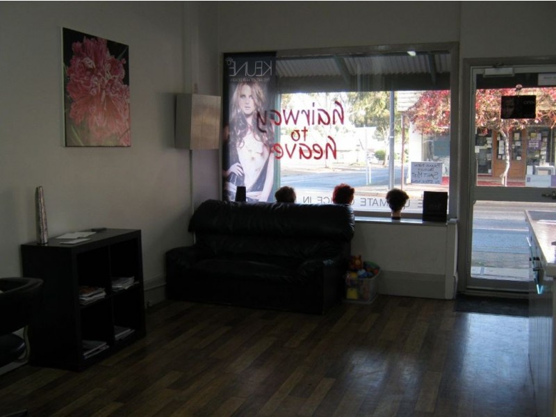 72 Main Street ~ Hairway To Heaven ~, Kapunda SA 5373