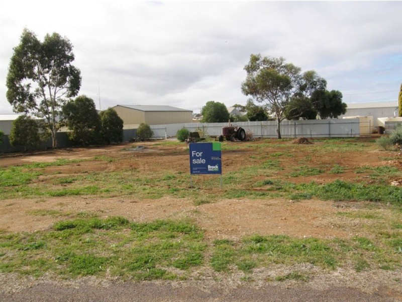 2 Barry Street, Cowell SA 5602