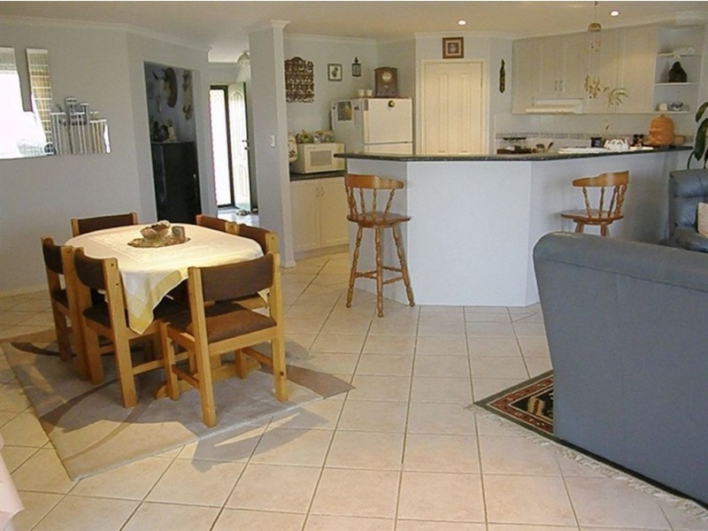 19 Warnes Street, Cowell SA 5602