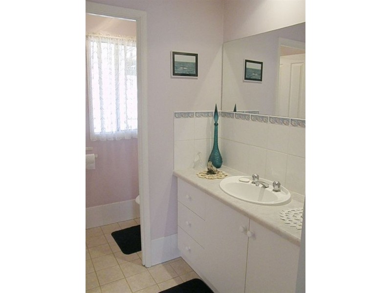 19 Warnes Street, Cowell SA 5602