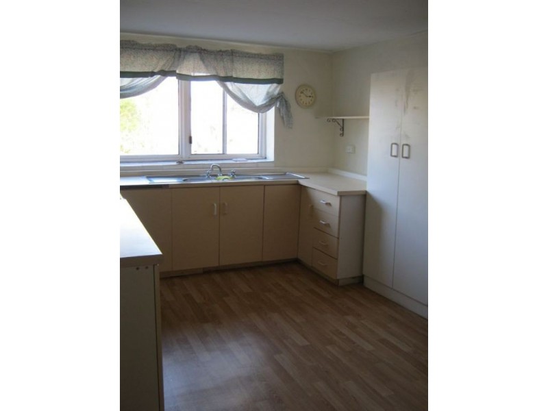 34 Queen St, Waterloo via, Clare SA 5453