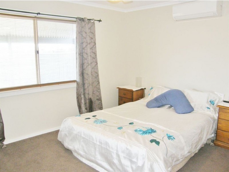 35 Wellington Road, Cowell SA 5602