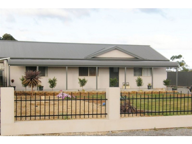 35 Wellington Road, Cowell SA 5602