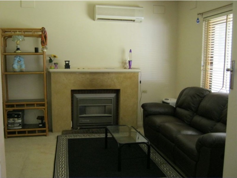 2 East Terrace, Clare SA 5453
