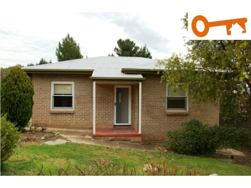 25 Kangaroo Street, Burra SA 5417