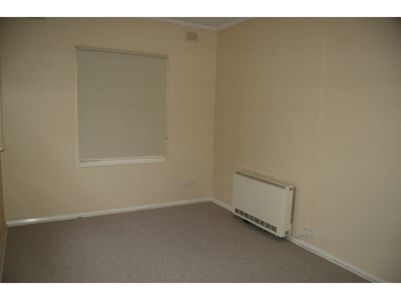 25 Kangaroo Street, Burra SA 5417