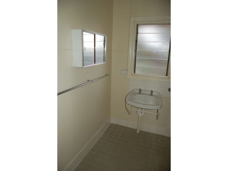 25 Kangaroo Street, Burra SA 5417