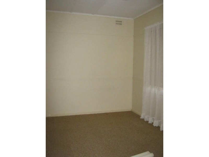 6 Murray Tce, Riverton SA 5412