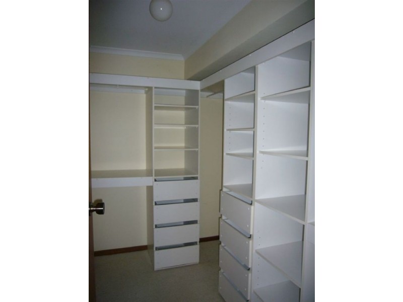 25 Second St, Owen SA 5460