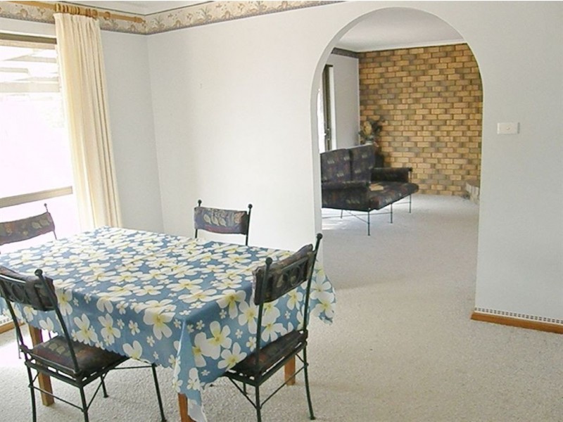 6 O’Loughlin Tce, Port Neill SA 5604