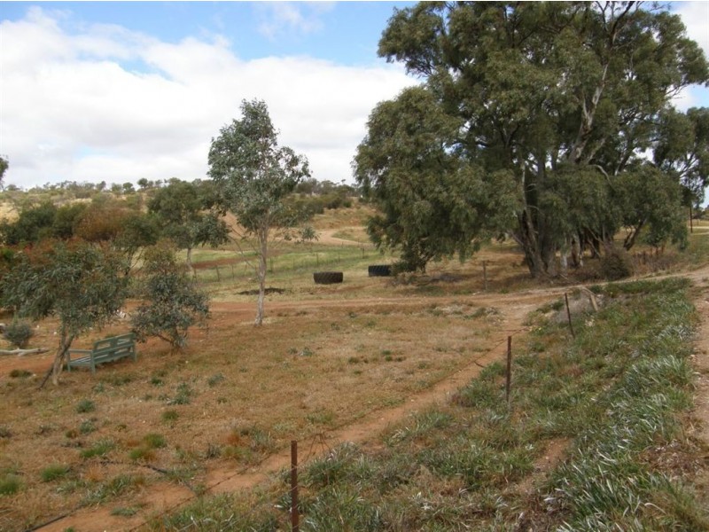 1 Cowley-Kimba Rd, Cleve SA 5640