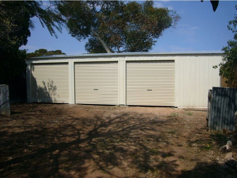 2 Mugges Ct, Blyth SA 5462