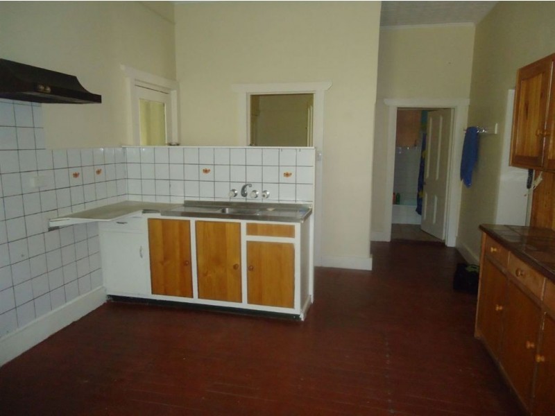 8 South East Tce, Owen SA 5460